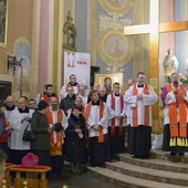 Peregrynacja symboli ŚDM w kwietniu 2015 roku. Na zdjęciu nawiedzenie kościoła w Jedlińsku.