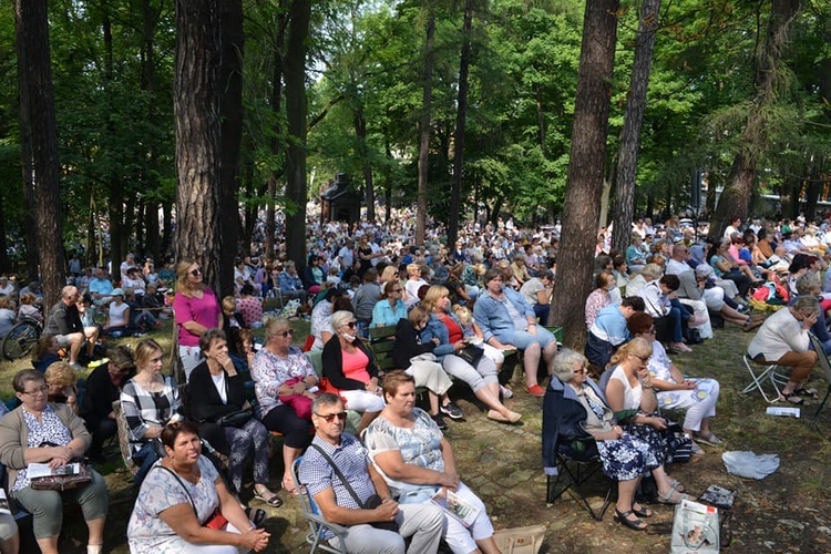 Pielgrzymka kobiet do Piekar cz.4