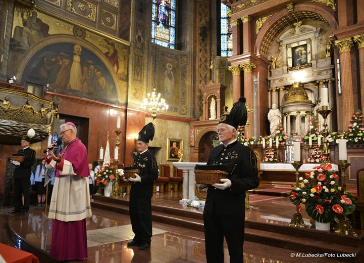 Pielgrzymka kobiet do Piekar cz.4