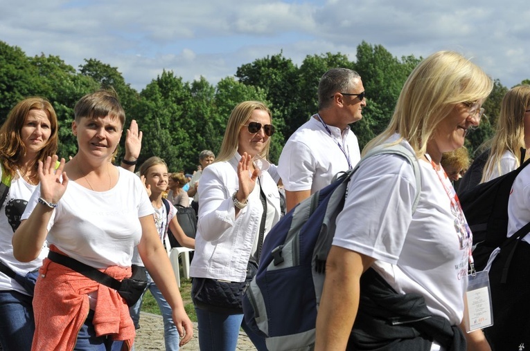 39. PPT - wejście grupy 5