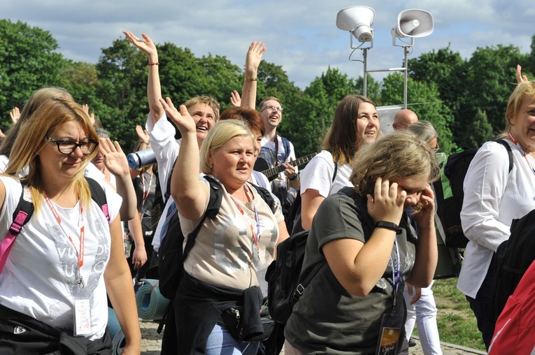 39. PPT - wejście grupy 5