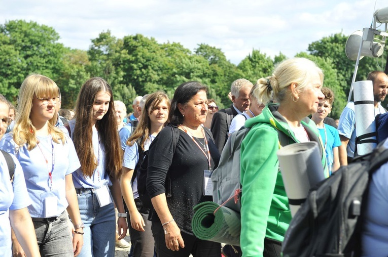 39. PPT - wejście grupy 6