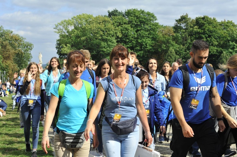 39. PPT - wejście grupy 6