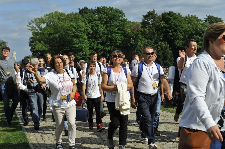 39. PPT - wejście grup 9 i 10