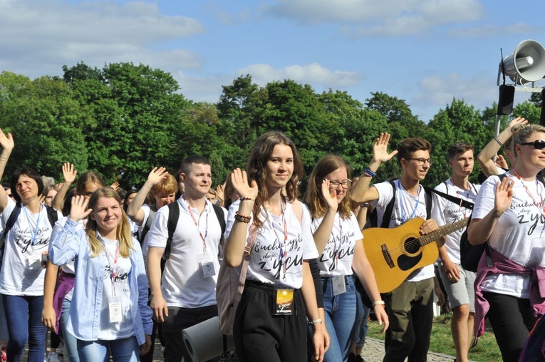 39. PPT - wejście grupy 17