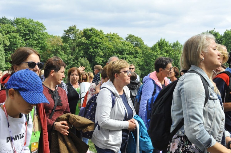 39. PPT - wejście grupy 22