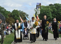 39. PPT - wejście grupy 25