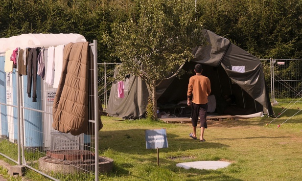 "Wykorzystywanie migrantów przez reżim Łukaszenki jako taktyki hybrydowej jest niedopuszczalne". Ważne oświadczenie NATO