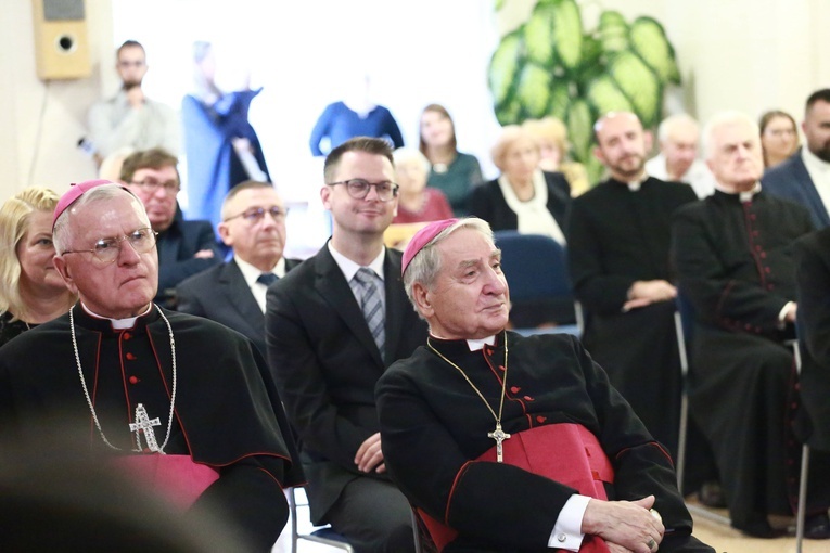 Prezentacja "Wspomnień" abp. Józefa Kowalczyka