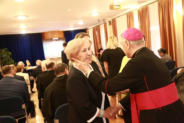 Prezentacja "Wspomnień" abp. Józefa Kowalczyka