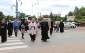 Symbole ŚDM w skarżyskiej Ostrej Bramie