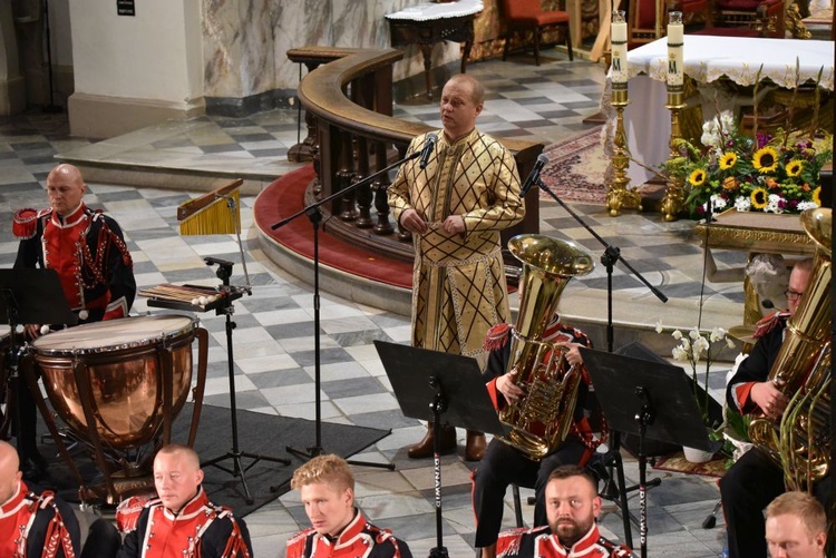 Muzyczne dożynki w Bardzie