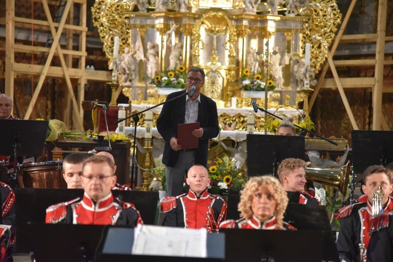 Muzyczne dożynki w Bardzie