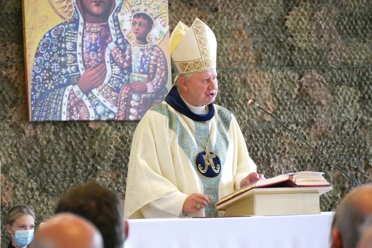 Odpust w kaplicy policyjnej