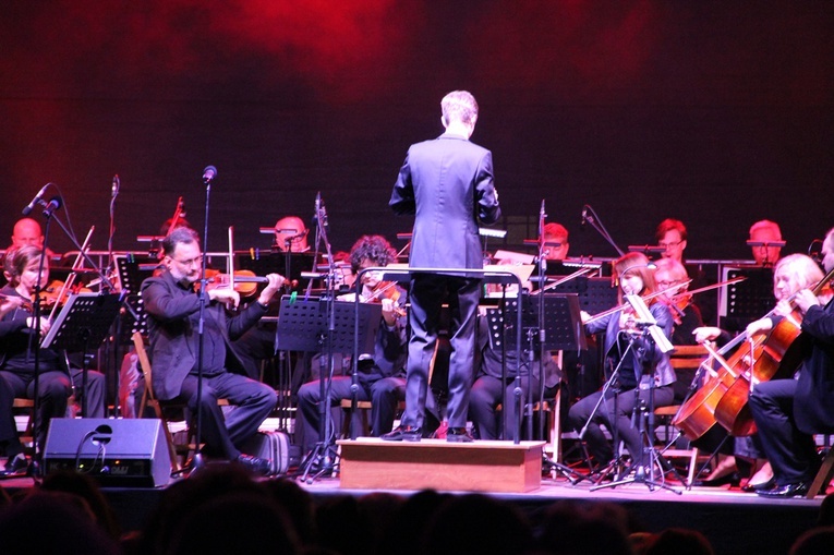 Operowe granie w Żórawienie