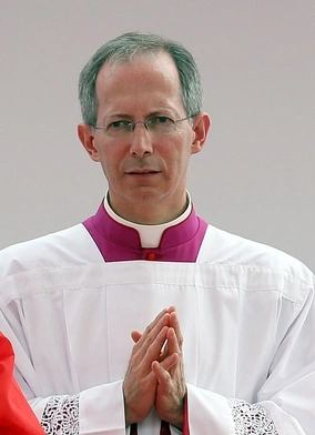 Bp Guido Marini wspomina posługę u boku Franciszka