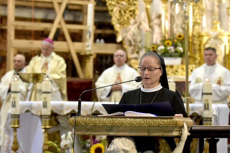 Diecezjalna pielgrzymka katechetów do bardzkiego sanktuarium