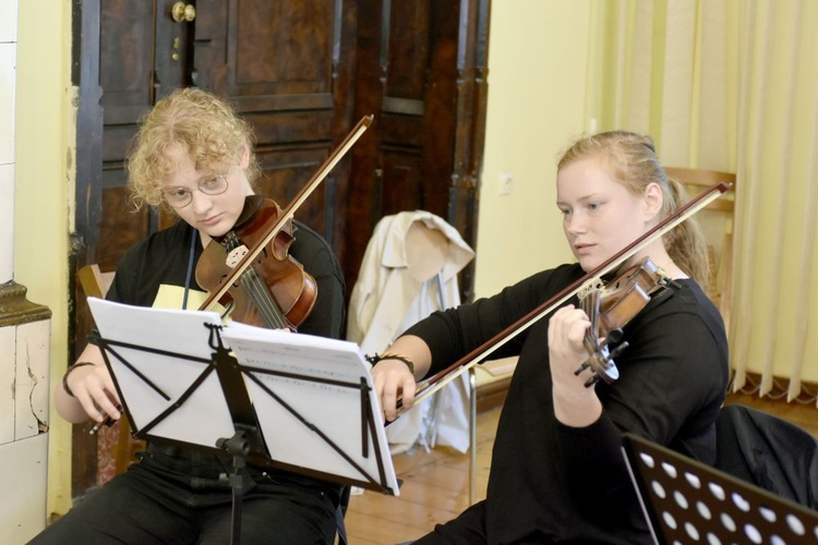 IV Noworudzkie Warsztaty Muzyki Liturgicznej i Uwielbieniowej