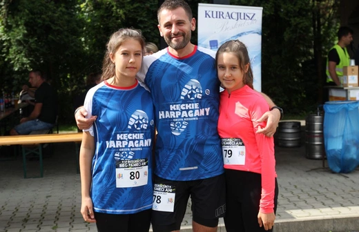 Sportowa pomoc z Fundacją Krzyż Dziecka w Pisarzowicach