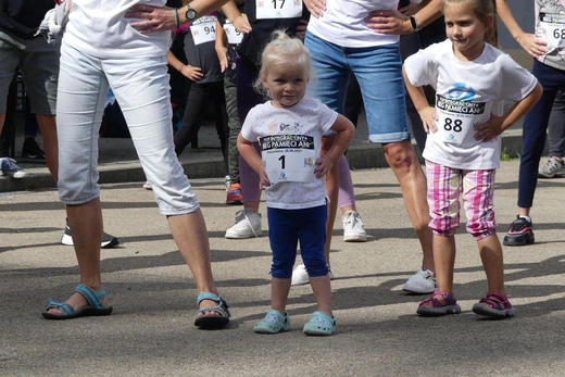 Sportowa pomoc z Fundacją Krzyż Dziecka w Pisarzowicach