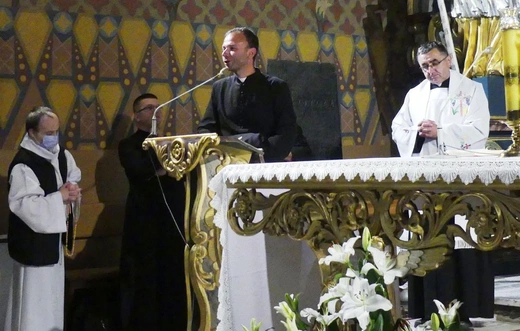 Wieczorne powitanie 410. Pielgrzymki Żywieckiej w Żywcu - 2021