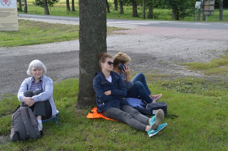 IV Pielgrzymka z Łęczycy do Świnic Warckich - cz. 1