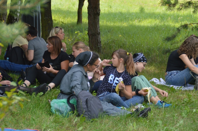 IV Pielgrzymka z Łęczycy do Świnic Warckich - cz. 1