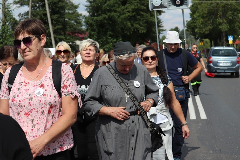 IV Pielgrzymka z Łęczycy do Świnic Warckich - cz. 2