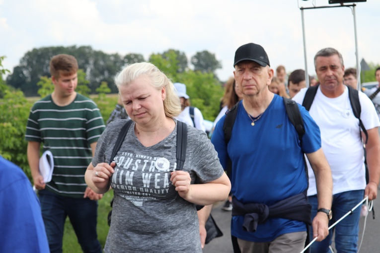 IV Pielgrzymka z Łęczycy do Świnic Warckich - cz. 2