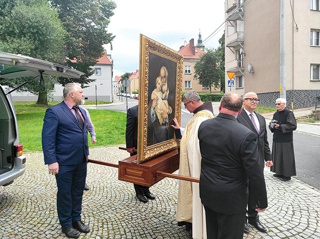 Powitanie w parafii pw. św. Jadwigi Śląskiej w Złotoryi.