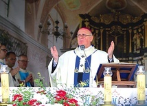 Mszy św. odpustowej przewodniczył metropolita warmiński.