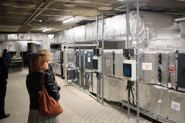 Teatr im. Jana Kochanowskiego po przebudowie i modernizacji