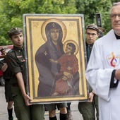 Symbole ŚDM na krótkim przystanku w Koszalinie