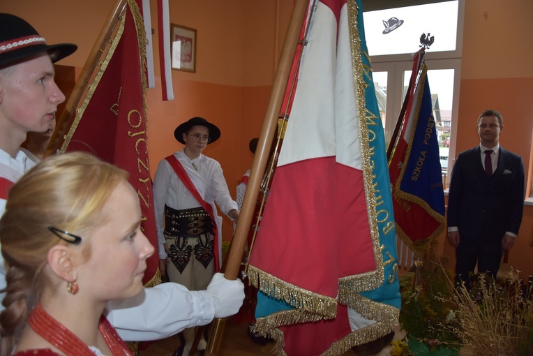 100 lat Szkoły Podstawowej nr 1 w Czerwiennem