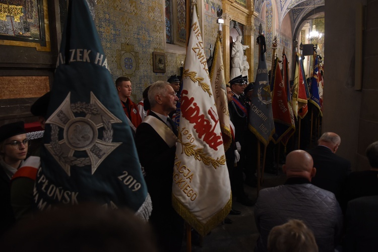 Płock. Pogrzeb Mariusza Bieńka - starosty płockiego. Cz. 2