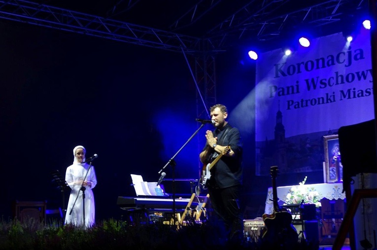 Czuwanie w przededniu koronacji obrazu