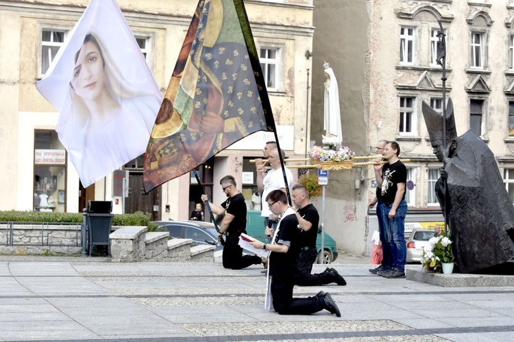 Męski Różaniec wyszedł na ulice Świdnicy