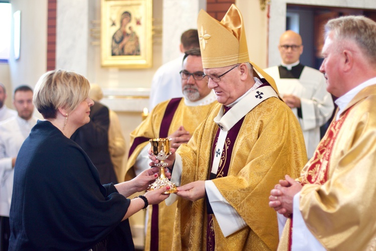 Poświęcenie kościoła bł. Anieli Salawy