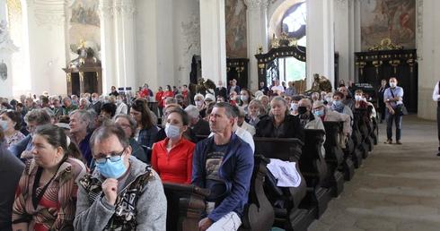 Krzeszów. Osoby niepełnosprawne u Matki