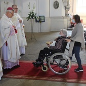 Krzeszów. Osoby niepełnosprawne u Matki