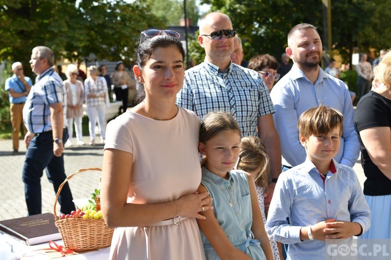 Oazowicze u Pani Cierpliwie Słuchającej 