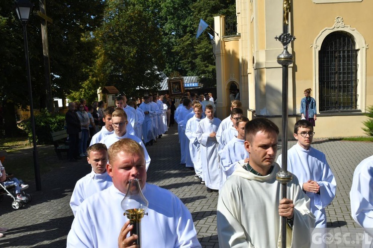 Oazowicze u Pani Cierpliwie Słuchającej 