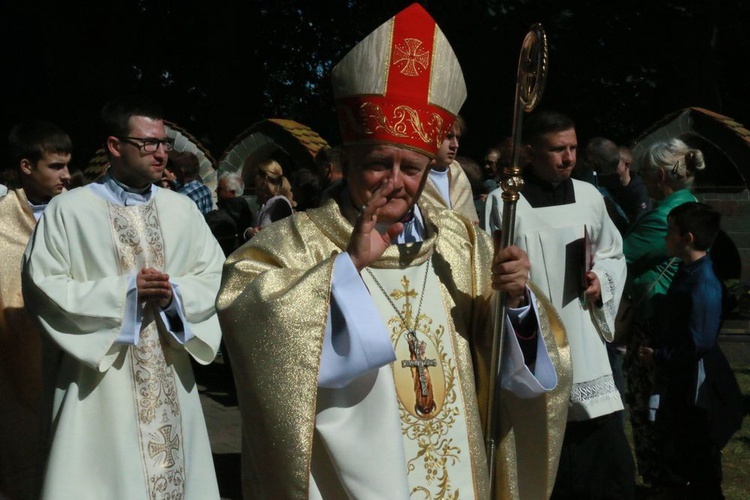 Uroczystości w Wąwolnicy