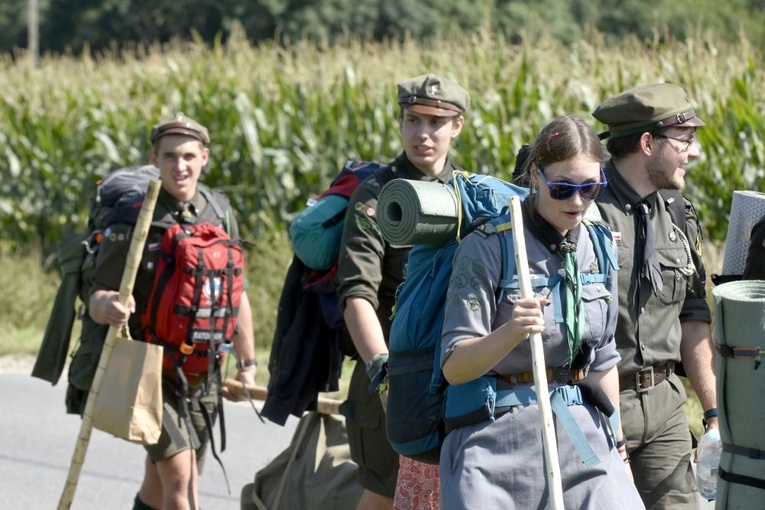 Modlitwa za ofiary wojny w Rogoźnicy