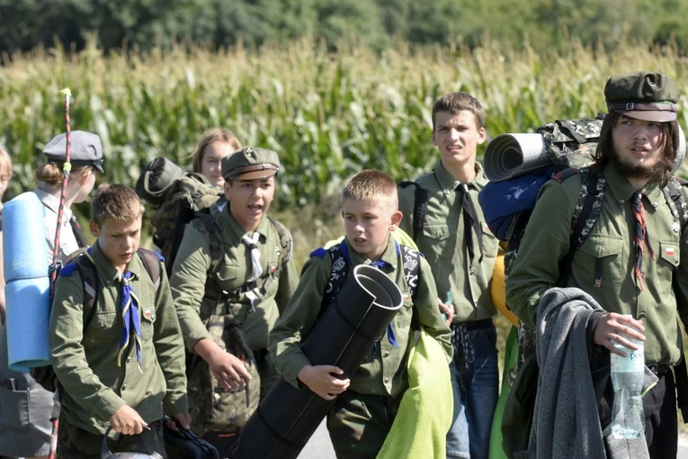 Modlitwa za ofiary wojny w Rogoźnicy