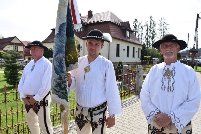 Parafialne dożynki w Miętustwie 