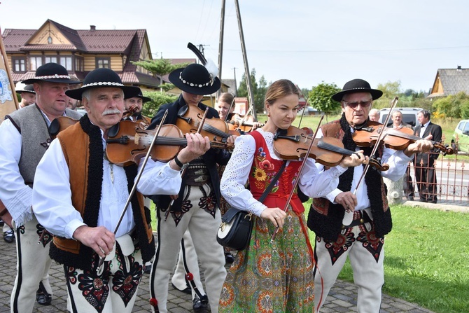 Parafialne dożynki w Miętustwie 