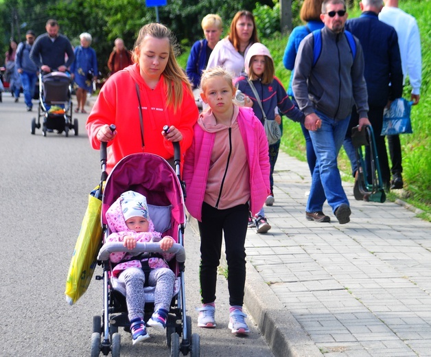 XXIX Pielgrzymka Rodzin Archidiecezji Krakowskiej do Kalwarii Zebrzydowskiej  cz. 2