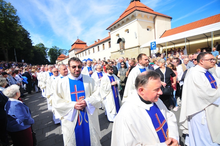 XXIX Pielgrzymka Rodzin Archidiecezji Krakowskiej do Kalwarii Zebrzydowskiej  cz. 2