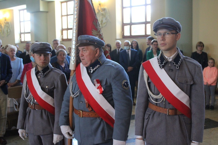 Ciechanów. 25 lat parafii pw. Matki Bożej Fatimskiej